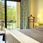 Отель Niluefer Butik (adults Only) Айвалык