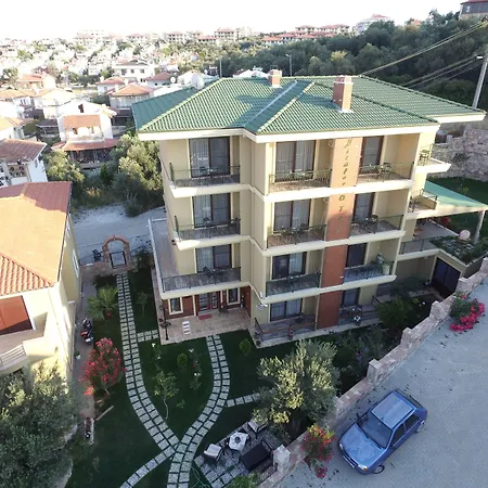 Nilüfer Butik * Ayvalı