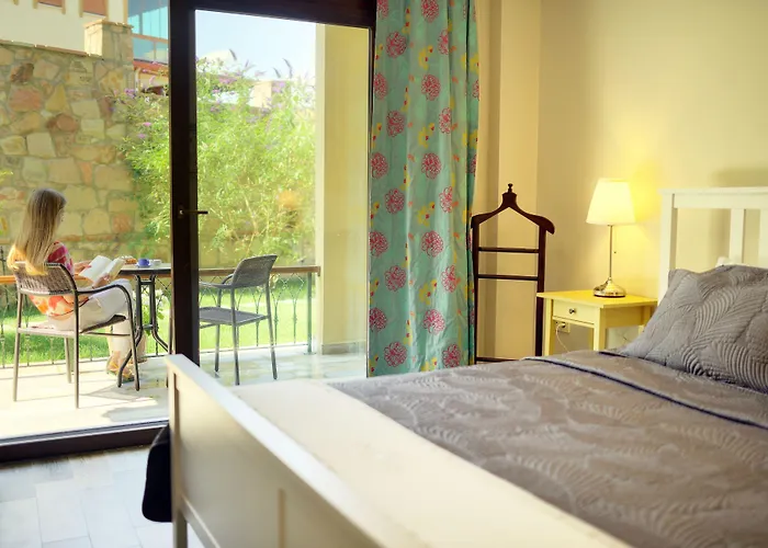 Otel Nilüfer Butik Ayvalı