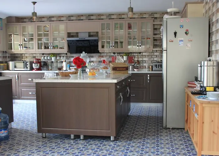 Nilüfer Butik Ayvalı