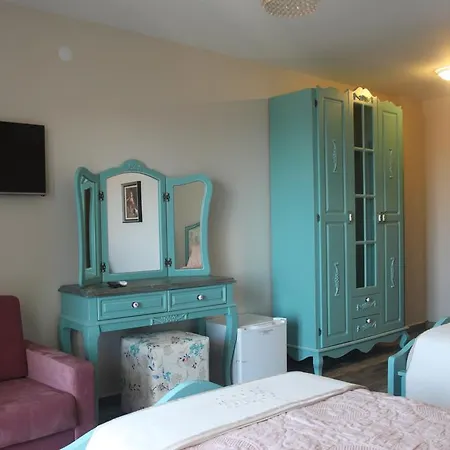 Niluefer Butik (adults Only) *