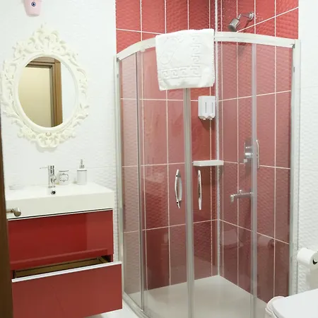 Niluefer Butik (adults Only) Айвалик