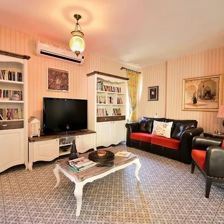 Niluefer Butik (adults Only) *