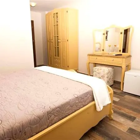 Niluefer Butik (adults Only) Готель